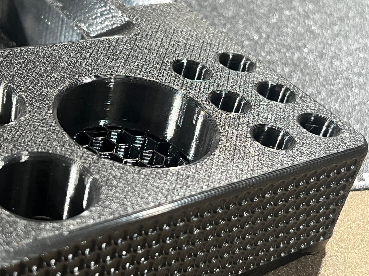 Magnetic Tray Station